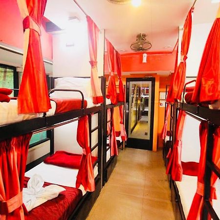 Town Hostel Mumbai - Ac Dormitory Εξωτερικό φωτογραφία