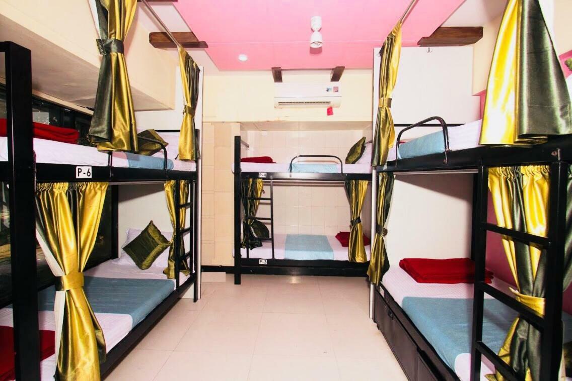 Town Hostel Mumbai - Ac Dormitory Εξωτερικό φωτογραφία